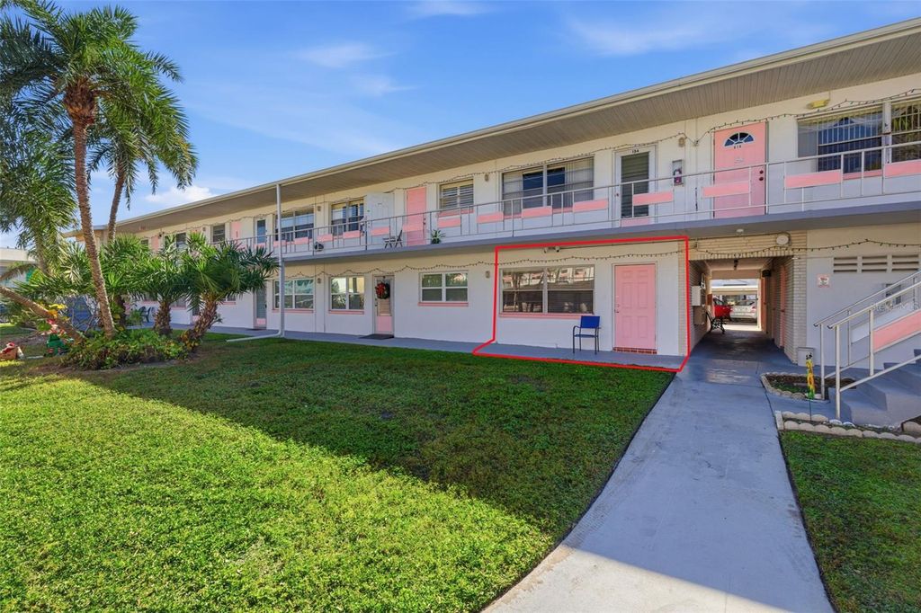 5876 21ST STREET N 5, St Petersburg, FL 33714