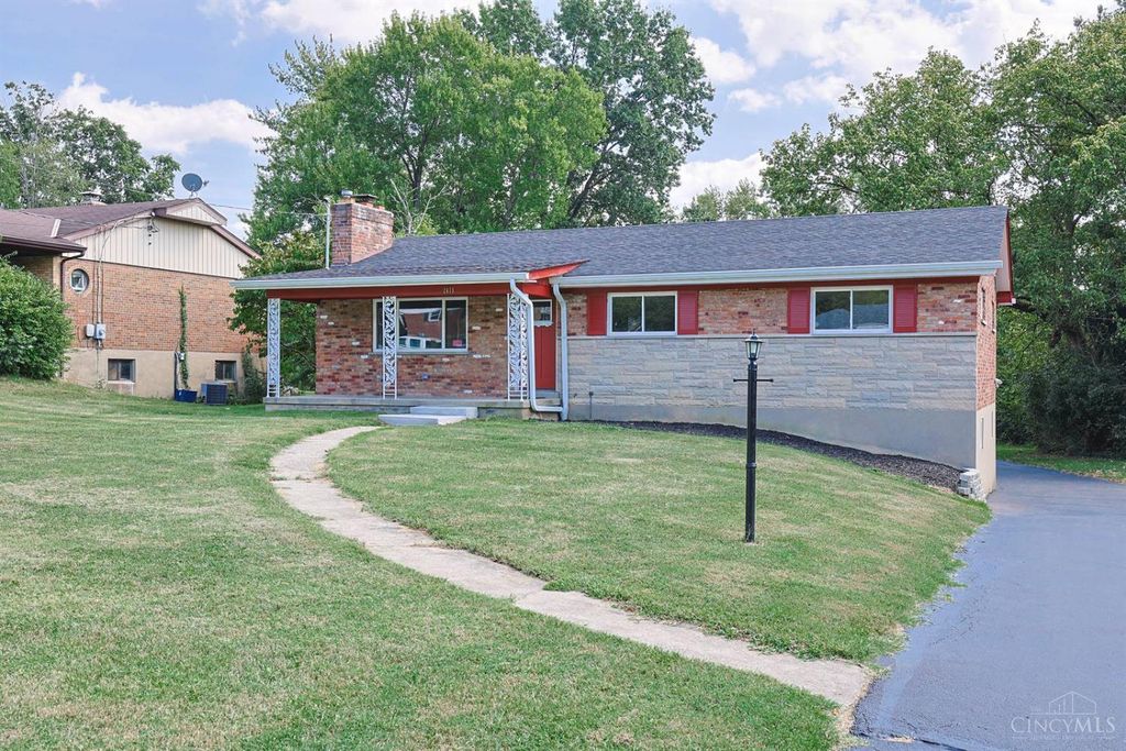 2079 Arrowood Place, Springfield Twp., OH 45231