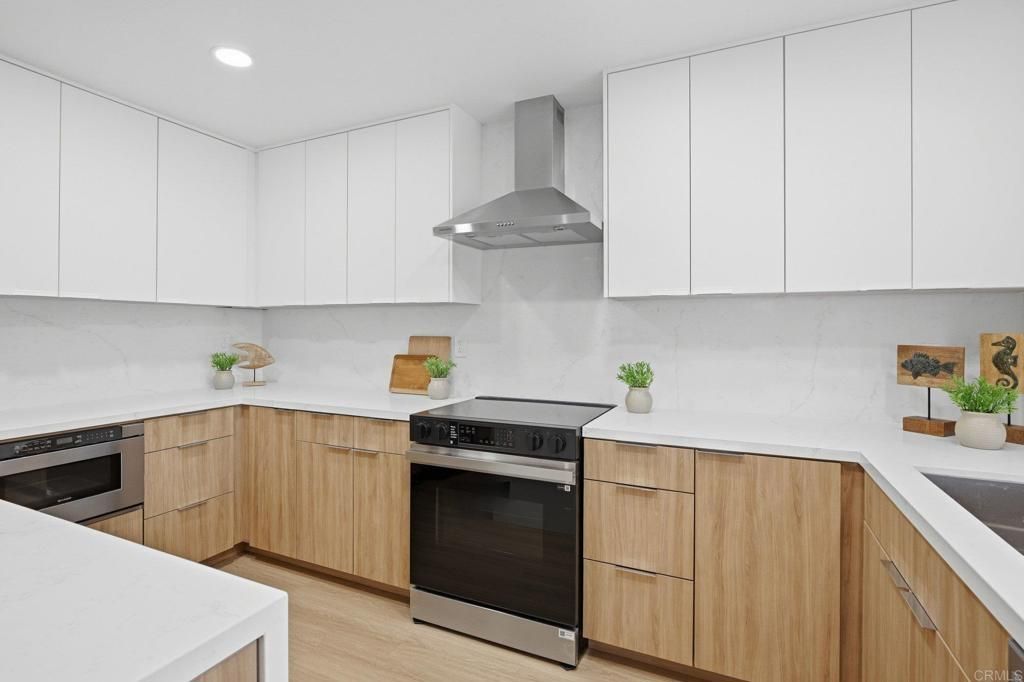 Image 14 of property listing at 944 La Sombra Drive, San Marcos, CA 92078