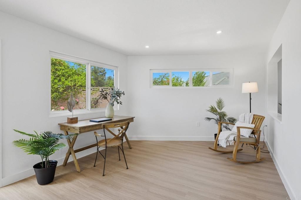 Image 16 of property listing at 944 La Sombra Drive, San Marcos, CA 92078