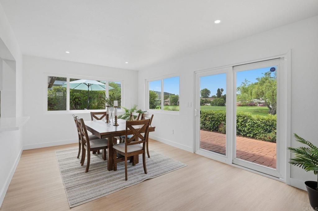 Image 17 of property listing at 944 La Sombra Drive, San Marcos, CA 92078