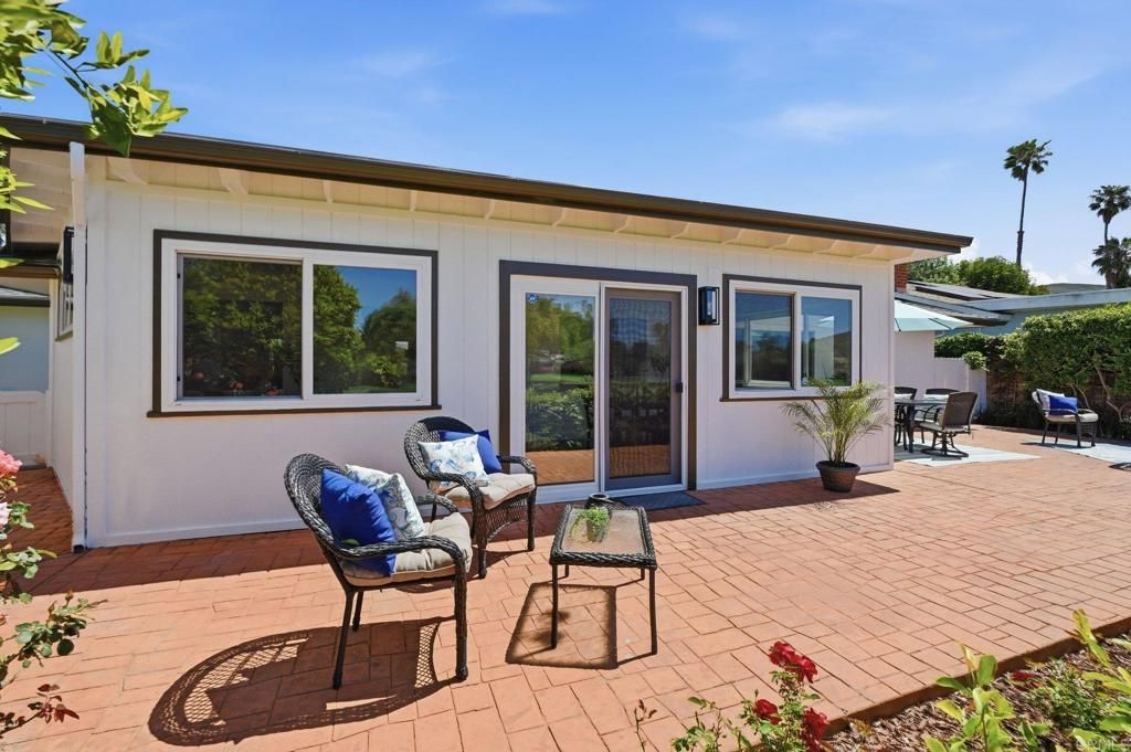 Image 32 of property listing at 944 La Sombra Drive, San Marcos, CA 92078