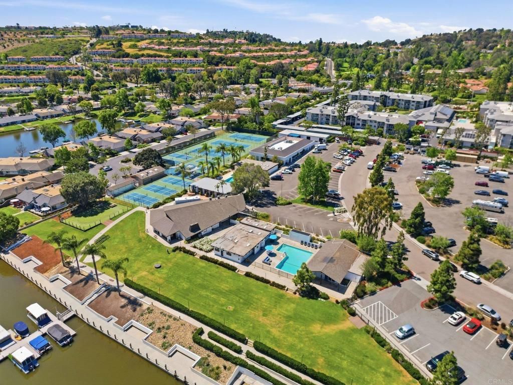 Image 46 of property listing at 944 La Sombra Drive, San Marcos, CA 92078