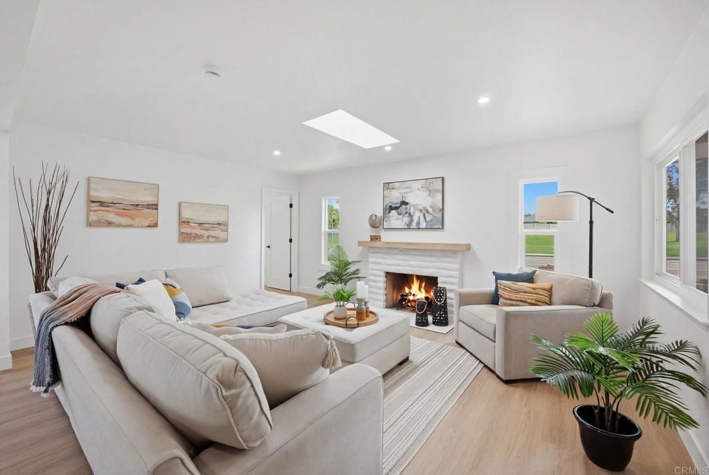 Image 6 of property listing at 944 La Sombra Drive, San Marcos, CA 92078