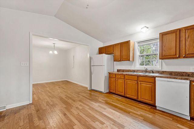 3215 Maplelawn AVE NW, Roanoke, VA 24012
