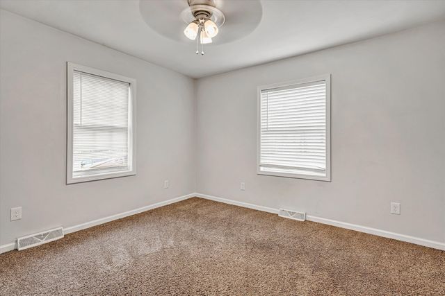 3215 Maplelawn AVE NW, Roanoke, VA 24012