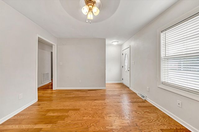 3215 Maplelawn AVE NW, Roanoke, VA 24012