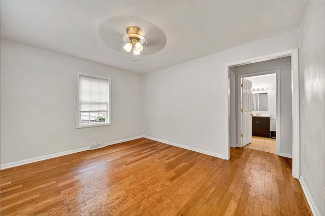 3215 Maplelawn AVE NW, Roanoke, VA 24012