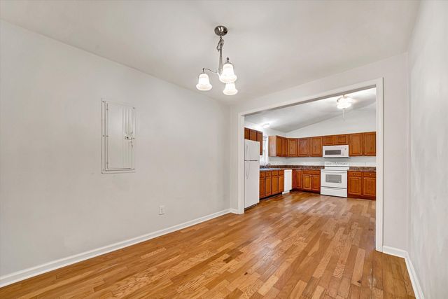 3215 Maplelawn AVE NW, Roanoke, VA 24012