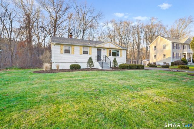 132 Toll House Lane, Fairfield, CT 06825