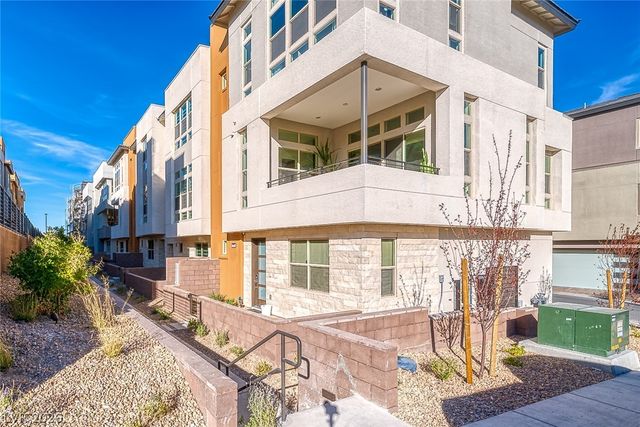 639 Grey Saker Street, Las Vegas, NV 89138