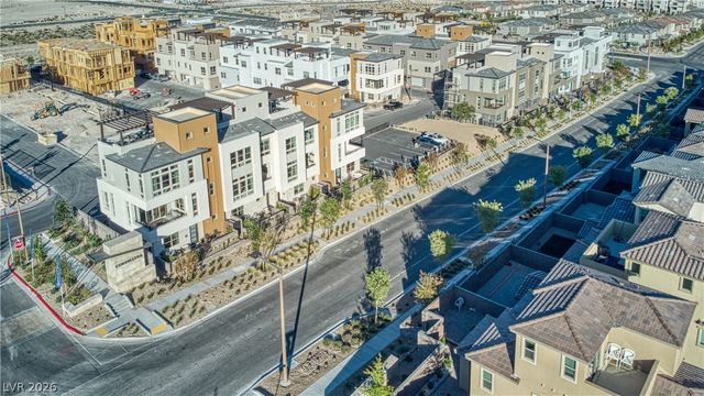 639 Grey Saker Street, Las Vegas, NV 89138