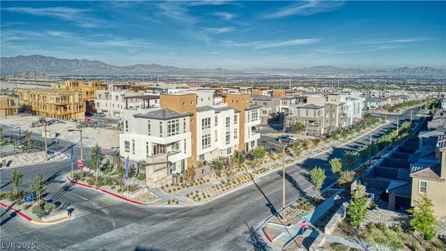 639 Grey Saker Street, Las Vegas, NV 89138