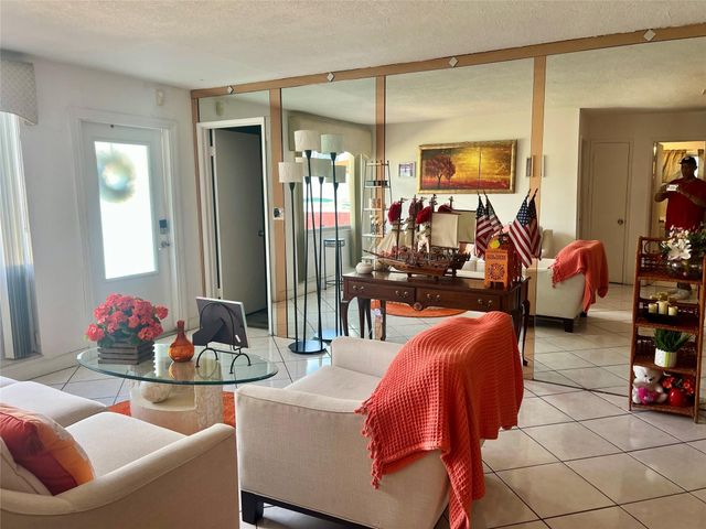 1500 NW 32nd Avenue, Fort Lauderdale, FL 33311