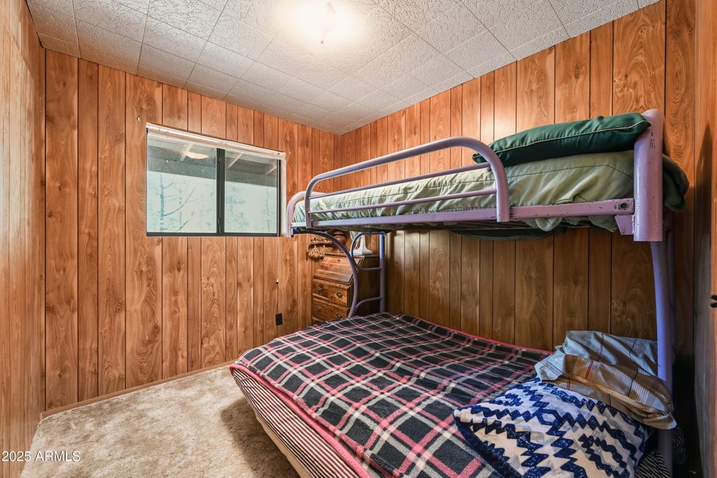 Image 17 of property listing at 1493 GREEN RIDGE Drive, Happy Jack, AZ 86024