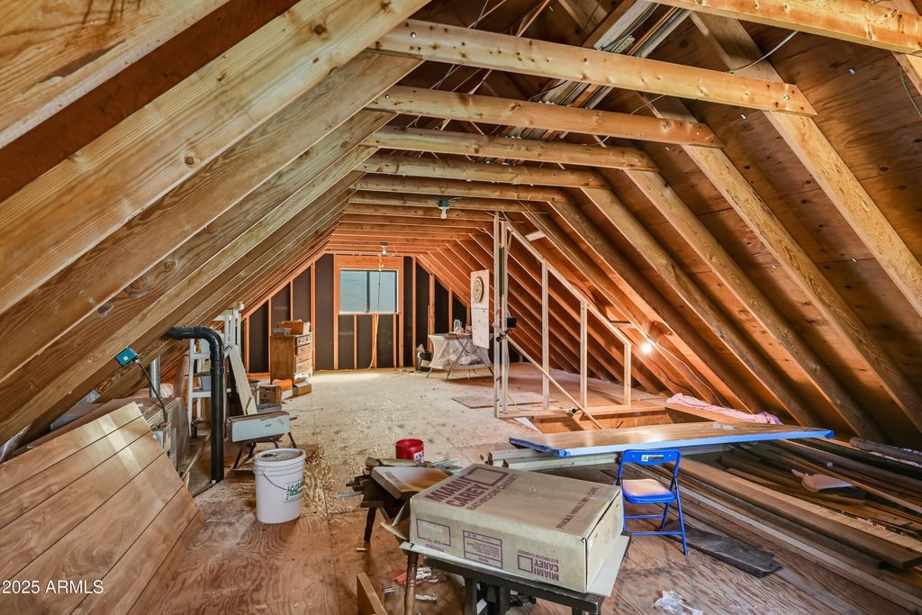 Image 20 of property listing at 1493 GREEN RIDGE Drive, Happy Jack, AZ 86024