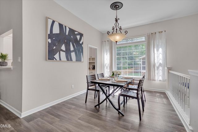 11804 Fairlie Place, Raleigh, NC 27613