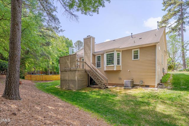 11804 Fairlie Place, Raleigh, NC 27613