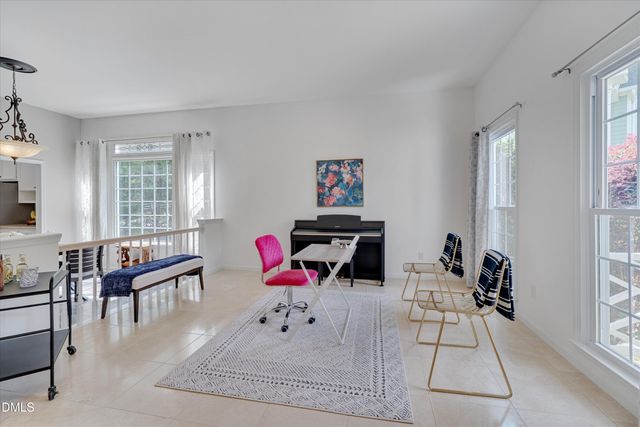 11804 Fairlie Place, Raleigh, NC 27613