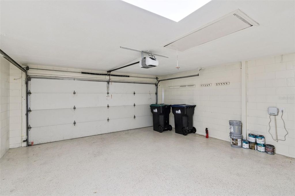 Image 19 of property listing at 5348 TRIBUNE DRIVE, Orlando, FL 32812