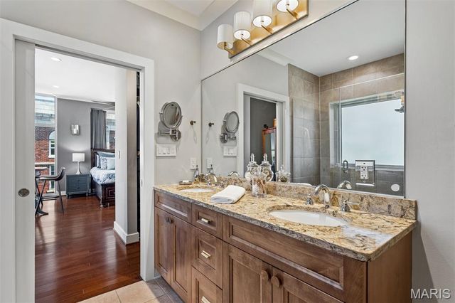 9 N Euclid Avenue 604, St Louis, MO 63108
