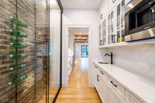 25 Greenwood Ave, Chatham Boro, NJ 07928