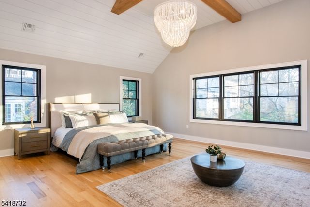 25 Greenwood Ave, Chatham Boro, NJ 07928