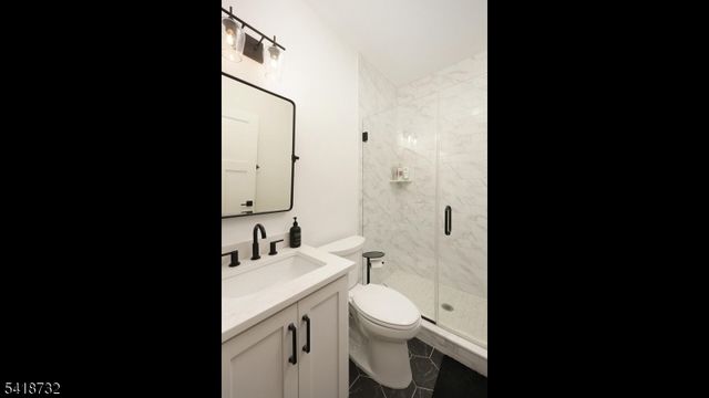 25 Greenwood Ave, Chatham Boro, NJ 07928