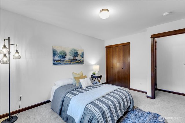 15530 Sunset Road, Bothell, WA 98012