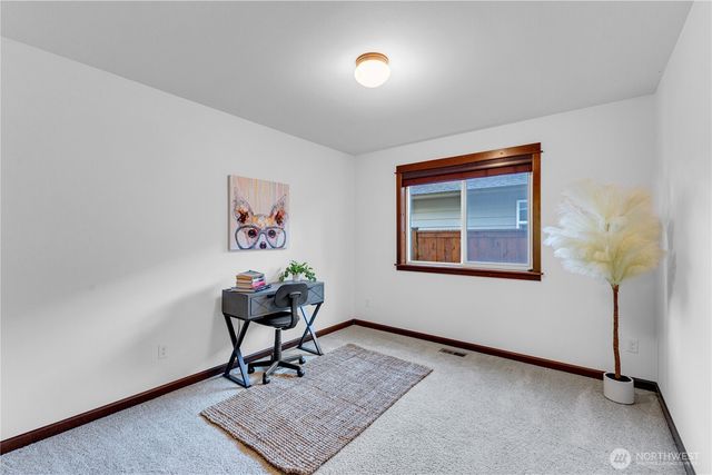 15530 Sunset Road, Bothell, WA 98012