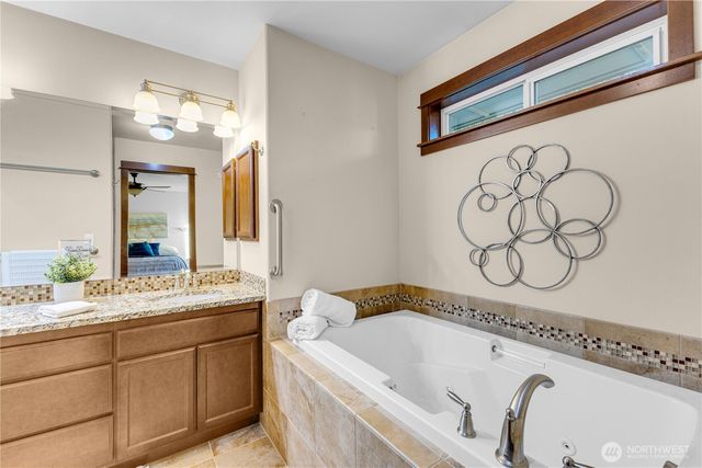 15530 Sunset Road, Bothell, WA 98012