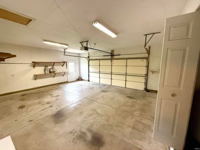 4183 E Arrowhead Road, Monticello, IN 47960