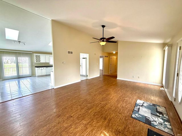 4183 E Arrowhead Road, Monticello, IN 47960