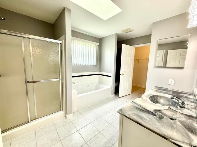 4183 E Arrowhead Road, Monticello, IN 47960