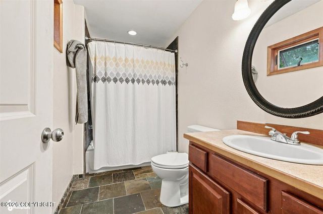 5480 N Bonnie Drive, Palmer, AK 99645