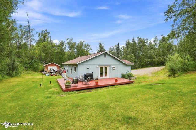 5480 N Bonnie Drive, Palmer, AK 99645