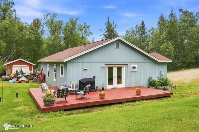 5480 N Bonnie Drive, Palmer, AK 99645