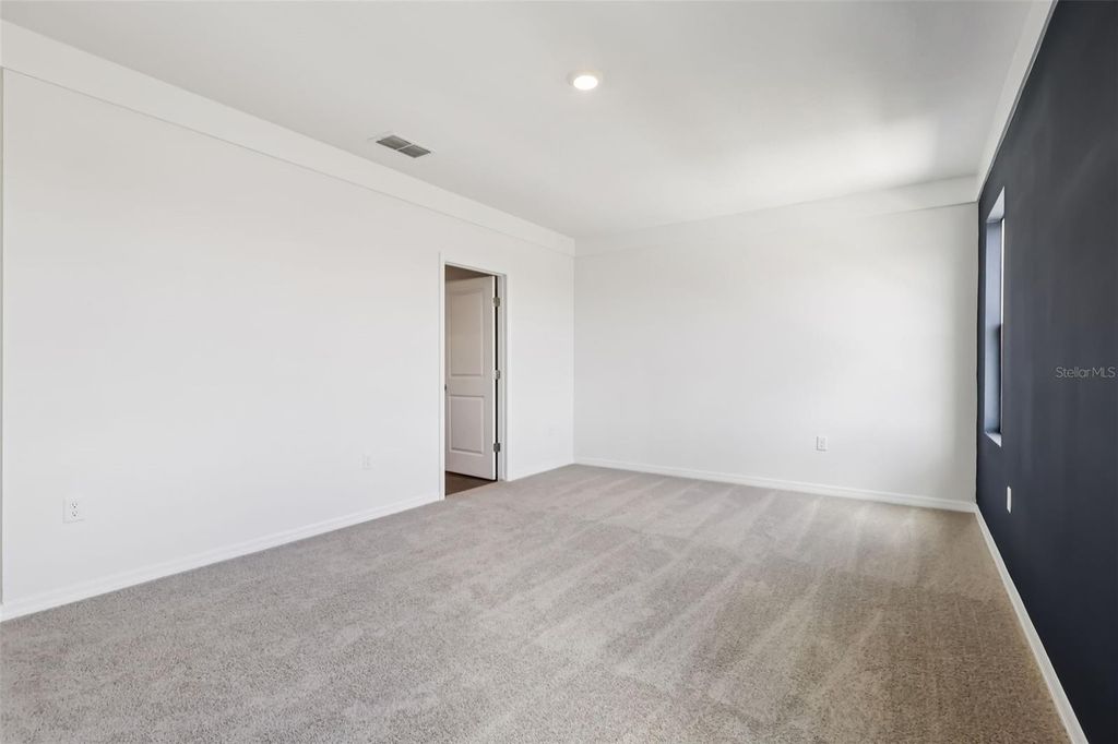 Image 29 of property listing at 4593 BARBERRY AVENUE, Lakeland, FL 33811