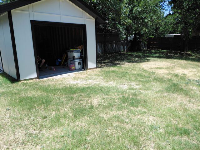 636 Clearfield Road, Dallas, TX 75217
