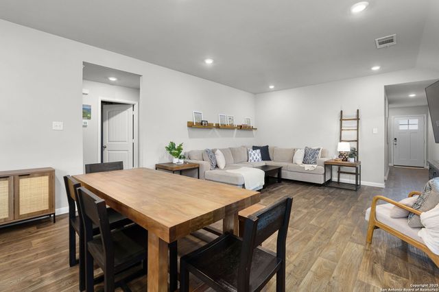 155 Globe Mallow, Kyle, TX 78640