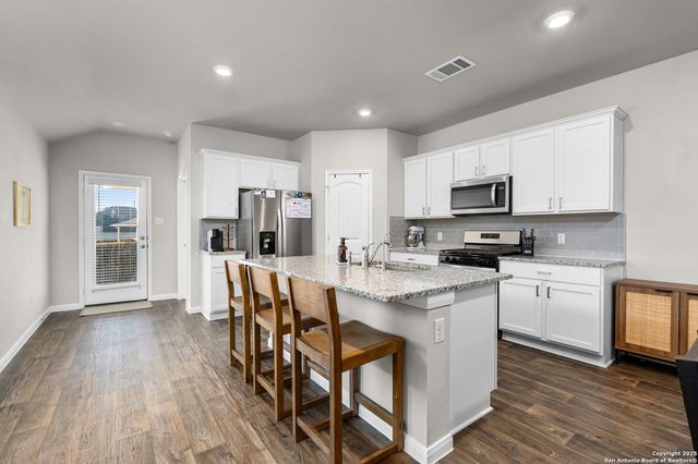 155 Globe Mallow, Kyle, TX 78640