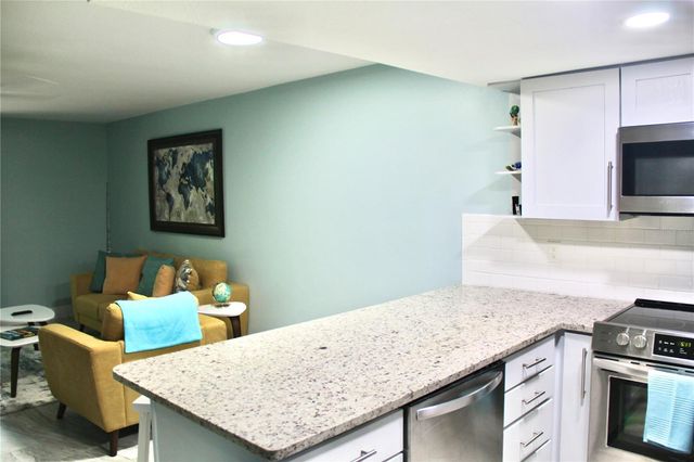 12 VILLAGE DRIVE, Flagler Beach, FL 32136