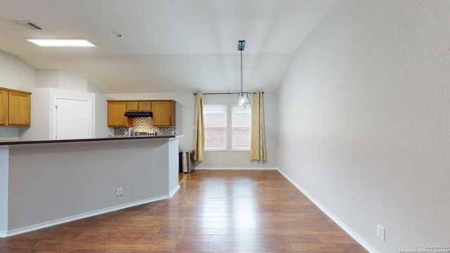 8010 Seminario, San Antonio, TX 78250