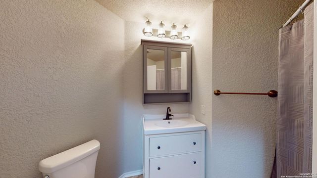 8010 Seminario, San Antonio, TX 78250