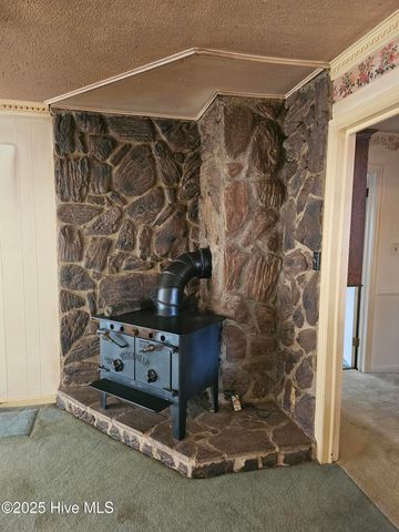 103 Edinburgh Drive, Carthage, NC 28327