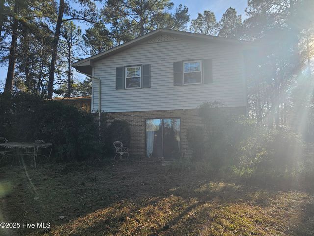 103 Edinburgh Drive, Carthage, NC 28327