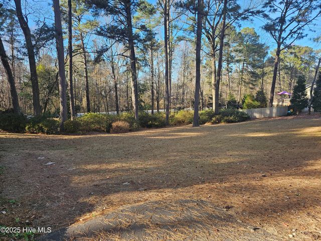 103 Edinburgh Drive, Carthage, NC 28327