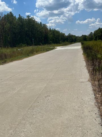 1317 Road 5890, Cleveland, TX 77327