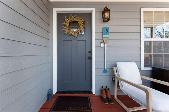 15 Swallow SE Drive, White, GA 30184