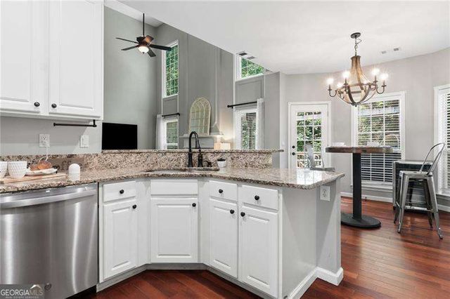 575 Kingsport Drive, Alpharetta, GA 30076